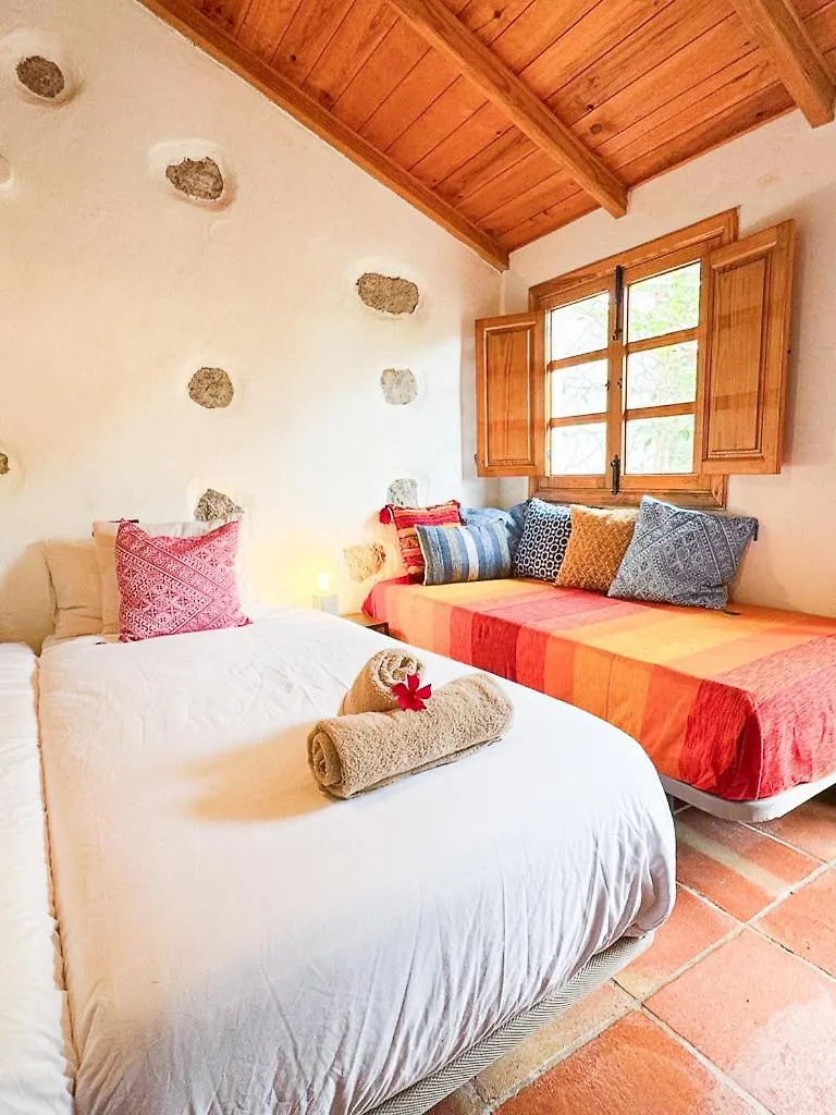 Casa Rural Chamorga - Pension - Guesthouse - Santa Cruz de Tenerife