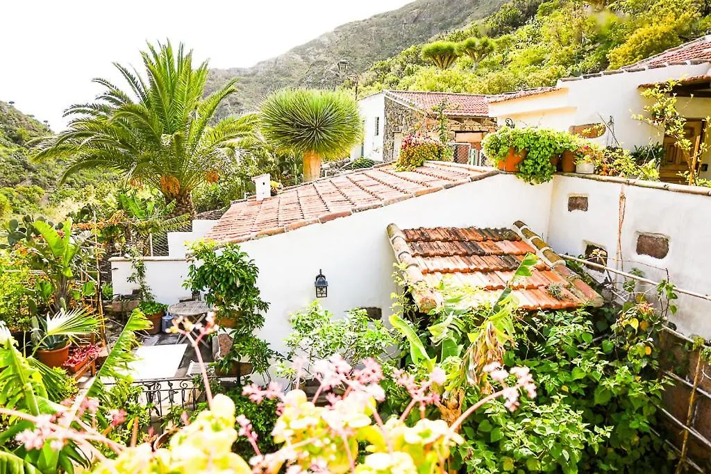 Casa Rural Chamorga - Pension - Guesthouse - Santa-Cruz de Ténérife